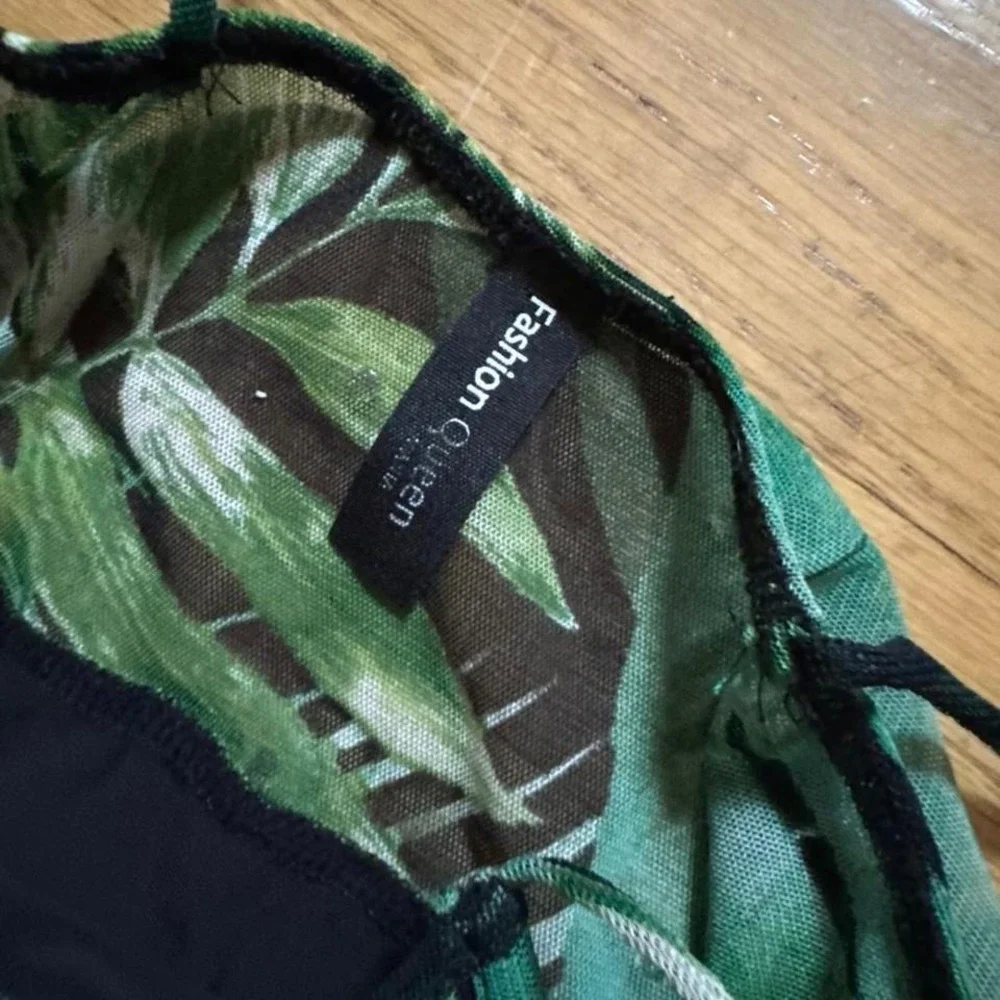 Tropical Print Mesh Maxi Dress Women's Size Small Green Black Bedazzled Bodysuit - Picture 5 of 8
